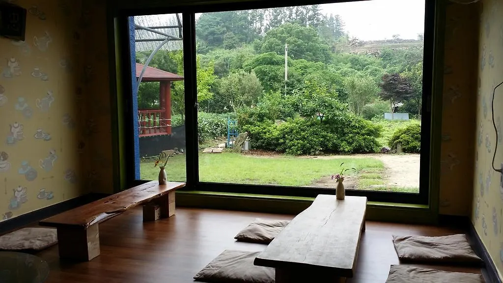 Gdygla Guesthouse Jeju