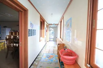 Gdygla Guesthouse Jeju